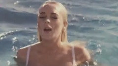 Lindsay Lohan - Beautiful Life