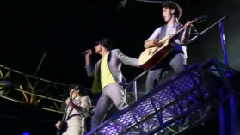 Jonas Brothers - That's Just The Way We Roll