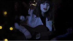 Gabrielle Aplin - Keep On Walking