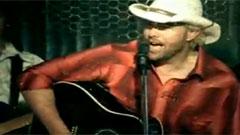 Toby Keith - I Love This Bar