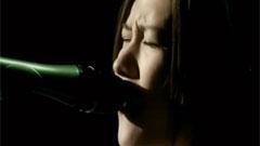 YUI - Good-bye Days 06