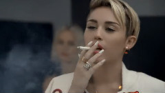 Miley Cyrus - 23 (MashMike Mix)