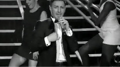 模仿翻唱 - Suit & Tie (Cover)