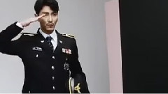 韩国群星,李昇基 - 韩剧<你们被包围了>海报拍摄现场