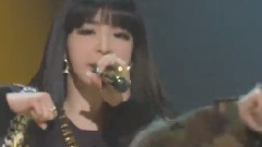 2NE1 - Fire