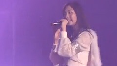 少女时代 - Kissing You
