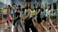 模仿翻唱 - Toc Toc Toc