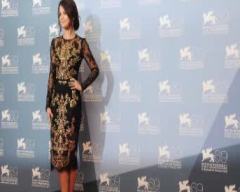 Selena Gomez - 2013年中国粉丝给Selena的21岁祝福