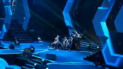MIC男团 - 表演