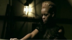 Rihanna - Russian Roulette