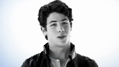 Nick Jonas - Bayer Ctr Usb CF