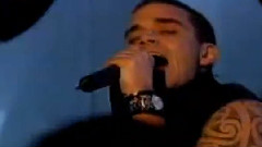 Robbie Williams - It's Only Us TOTP