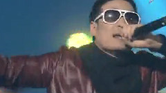 L.E.O - Love Train