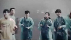 MIC男团 - 'MIC男团他在忙'系列之一