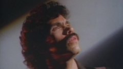 Hall & Oates - Maneater
