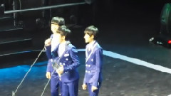 TFBOYS - 直播人气奖领奖