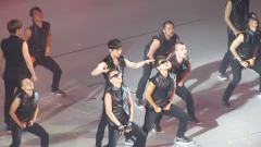 东方神起 - Keep Your Head Down