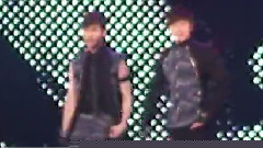 东方神起 - 至少要知道这个 & Keep Your Head Down