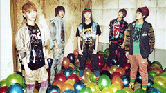 SHINee - Replay