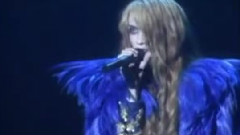 Lareine - Lillie Charlotte
