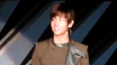 东方神起 - B.U.T