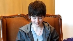 Greyson Chance - Playing Piano On IPad For Yahoo!