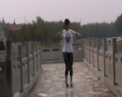 模仿翻唱 - Fantastic Baby