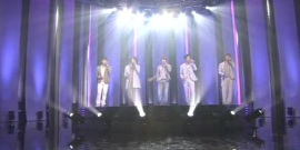 东方神起 - 谁