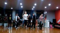 模仿翻唱 - I Like That