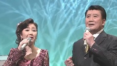 伍代夏子 - 恋の町札幌 & 小樽のひとよ & ブルーライトヨコハマ & 有楽町で逢いましょう