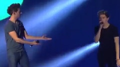 One Direction - Kiss You