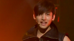 东方神起 - Keep Your Head Down