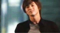 东方神起 - 他离成年还很远