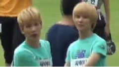 SHINee - 跟着Key玩耍的泰民