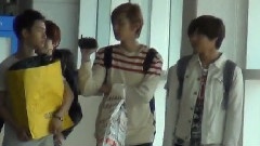EXO-K - 仁川机场