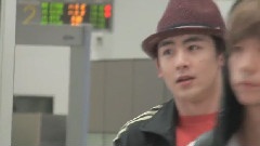 2PM - 韩国金浦机场