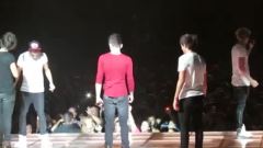 One Direction - Twitter Questions