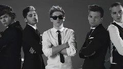 One Direction - Kiss You
