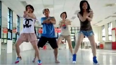 模仿翻唱 - 江南Style