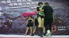 模仿翻唱 - Give It To Me