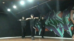 模仿翻唱 - Where U At