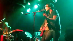 The Globes - Live The Crocodile Part1