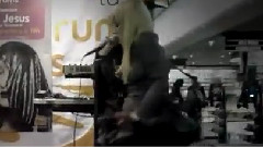 Zola Jesus - I Can't Stand