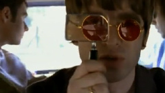Oasis - Don't Look Back In Anger