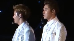 东方神起 - Talk