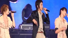 东方神起 - Purple Line