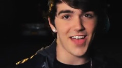 模仿翻唱 - Beauty And A Beat