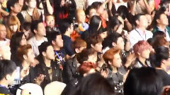 EXO - 音乐风云榜颁奖礼嘉宾席 饭拍版 13/04/14