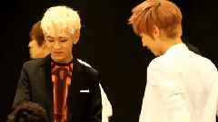 Teen Top - On Air Behind Story With 黄敏宇