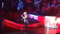Kelly Clarkson - Catch My Breath .